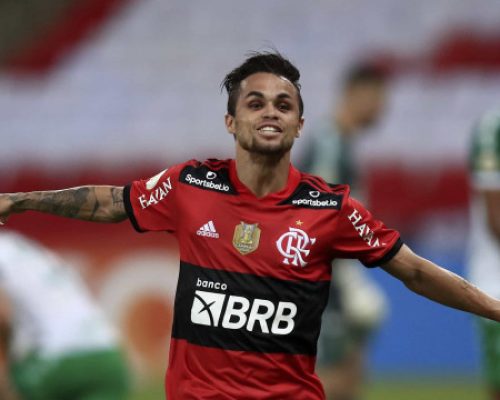 Michael marca em retorno, e Flamengo vence Bragantino com gol contra