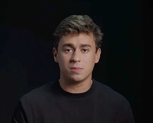Nikolas Ferreira volta a viralizar nas redes com vídeo sobre fraudes no INSS