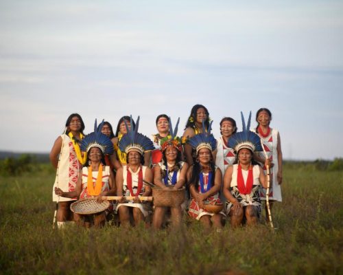 Vozes ancestrais das mulheres Kurâ-Bakairi ganham álbum e reforçam preservação cultural