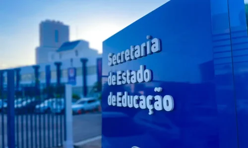 Governo de MT convoca mais 370 professores e atinge meta de nomeações na Educação