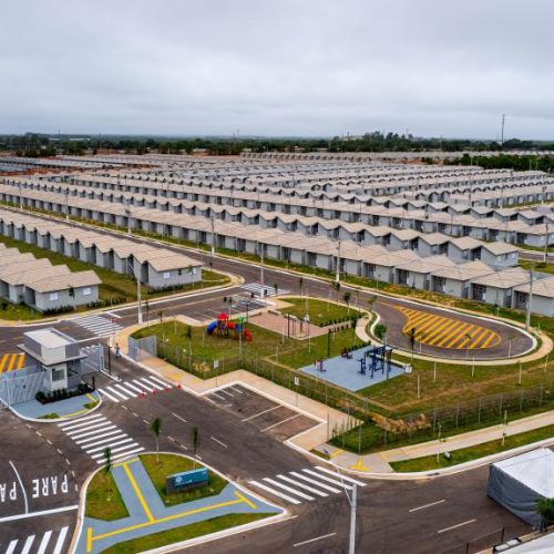 Mato Grosso amplia acesso à moradia com mais de R$ 300 milhões investidos em habitação em 2025