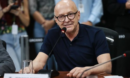 Pivetta assume Governo de Mato Grosso e inicia nova fase com posse de secretariado