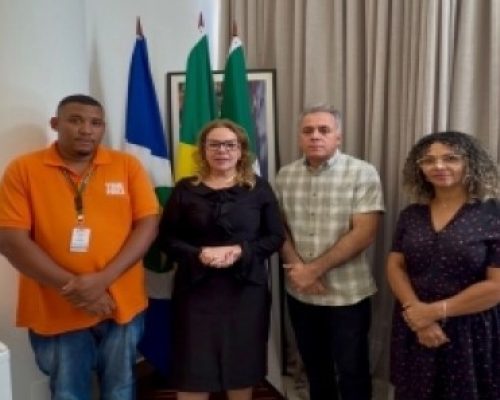 Paula Calil articula com secretário de Obras melhorias de infraestrutura para bairros de Cuiabá